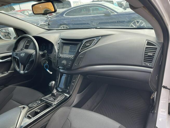 Hyundai i40 Succes Podgrzewanie Klimatronik Kamera Gliwice - zdjęcie 11