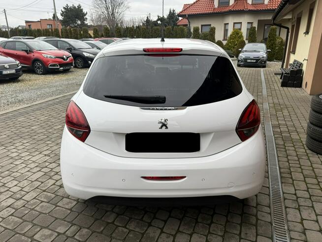 Peugeot 208 1,2 82KM  Klimatyzacja Orzech - zdjęcie 8