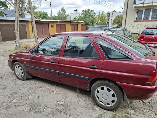 FORD Escort, wersja Bolero2, rok 1998, moc 70 kM. Klasyk Sosnowiec - zdjęcie 2