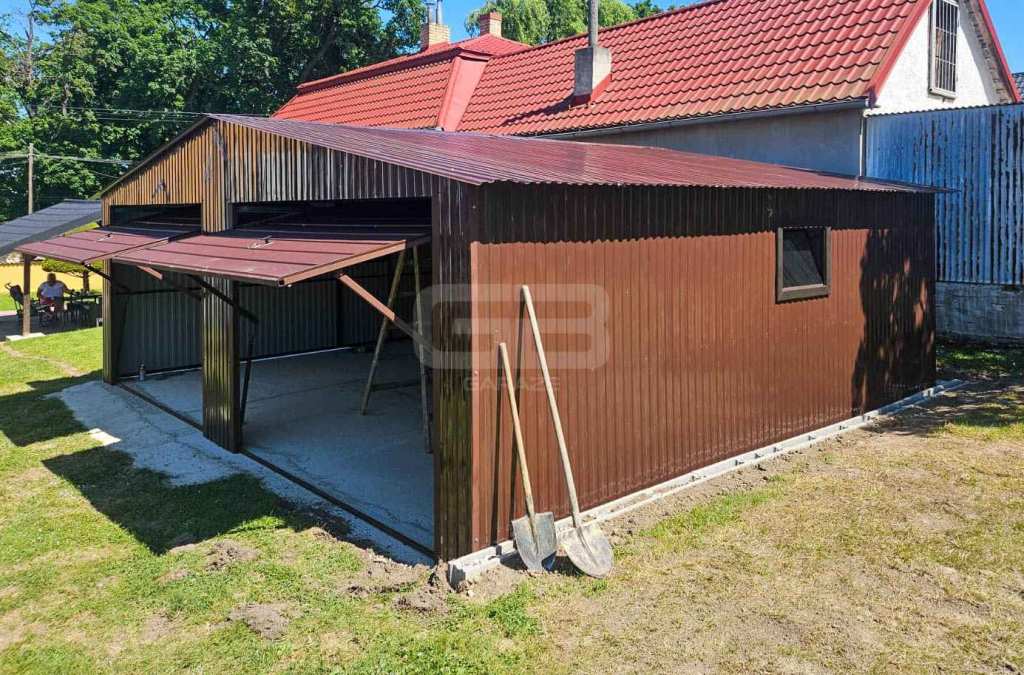 Garaż blaszany 8x6m dwuspadowy 2x brama uchylna okno GB185 Sopot - zdjęcie 2