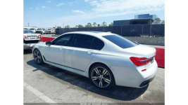 BMW 740 B58 / niski przebieg Wrocław - zdjęcie 5