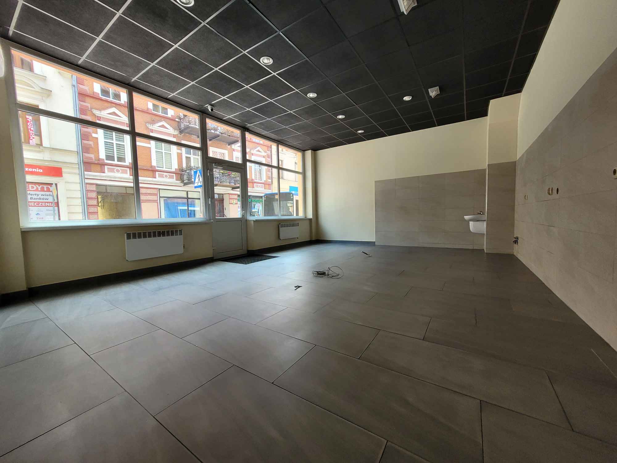 Lokal użytkowo- handlowy w Centrum Mrągowa wynajmę Mrągowo - zdjęcie 5