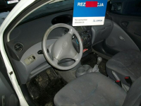 Toyota Yaris Katowice - zdjęcie 6