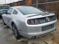 Ford Mustang 2013, 3.7L, manual, po gradobiciu Warszawa - zdjęcie 3