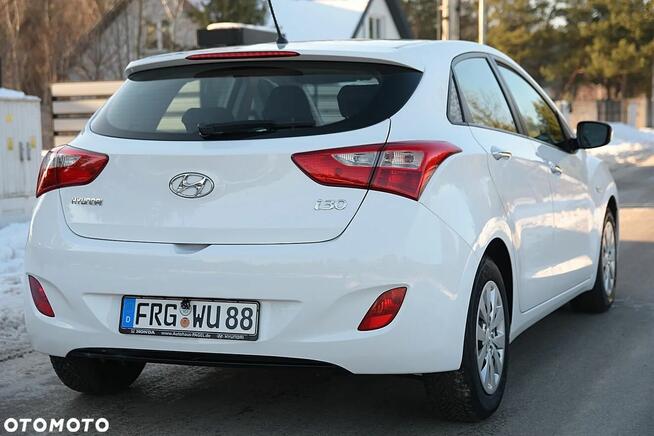 HYUNDAI i30 LIFT 1.4 Benzyna 100KM DOHC * Z Niemiec * NAVI * Kielce - zdjęcie 4