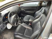 Sprzedam toyote avesis t25 Zielonka - zdjęcie 4