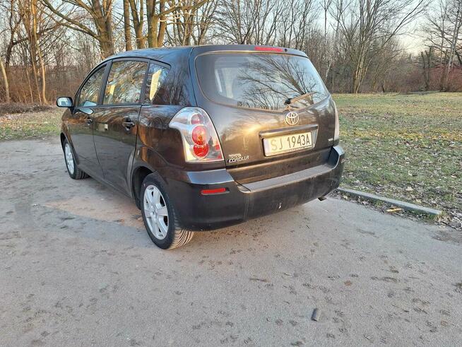 Toyota Corolla verso 1,8 benzyna/ Klima/ 7 Osobowa Katowice - zdjęcie 4