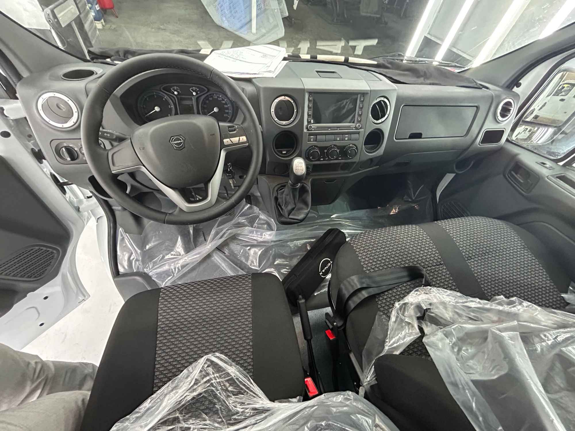 Wywrotka 3.5t - 4x2 Głogoczów - zdjęcie 3