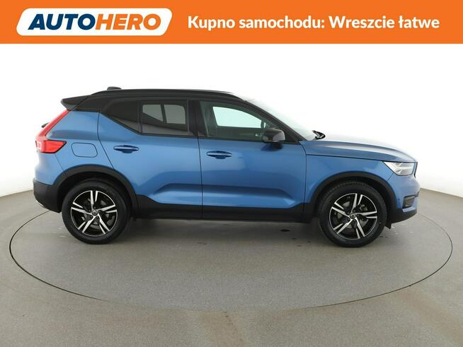 Volvo XC 40 R-Design T3 automat panorama PDC-kamera navi tempomat LED Warszawa - zdjęcie 9