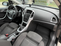 !! OKAZJA !! Opel Astra J 2.0CDTI # Hatchback !! Polecam !! Kraków - zdjęcie 8