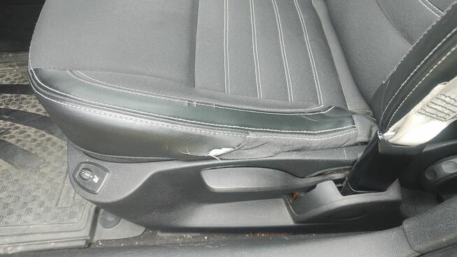 Renault Laguna III 2.0 dCi 150 KM Bose Edition Czarków - zdjęcie 9