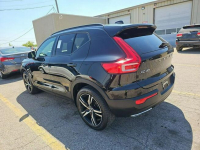 Volvo XC 40 AWD / R-Design / niski przebieg Tarnów - zdjęcie 5