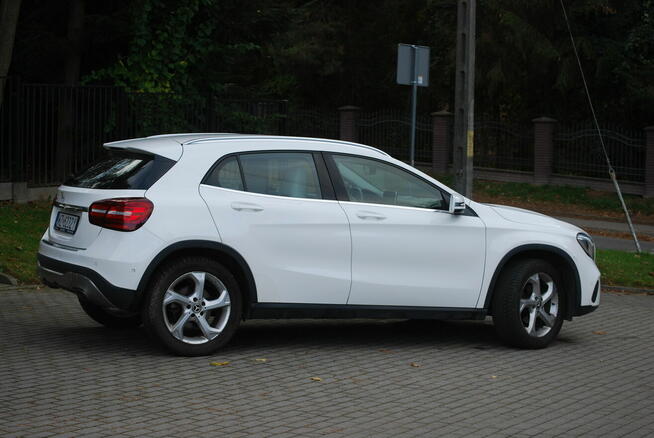 Mercedes-Benz GLA X156 (2019) 1.6 Benzyna 156 KM | Automat Rzeszów - zdjęcie 8