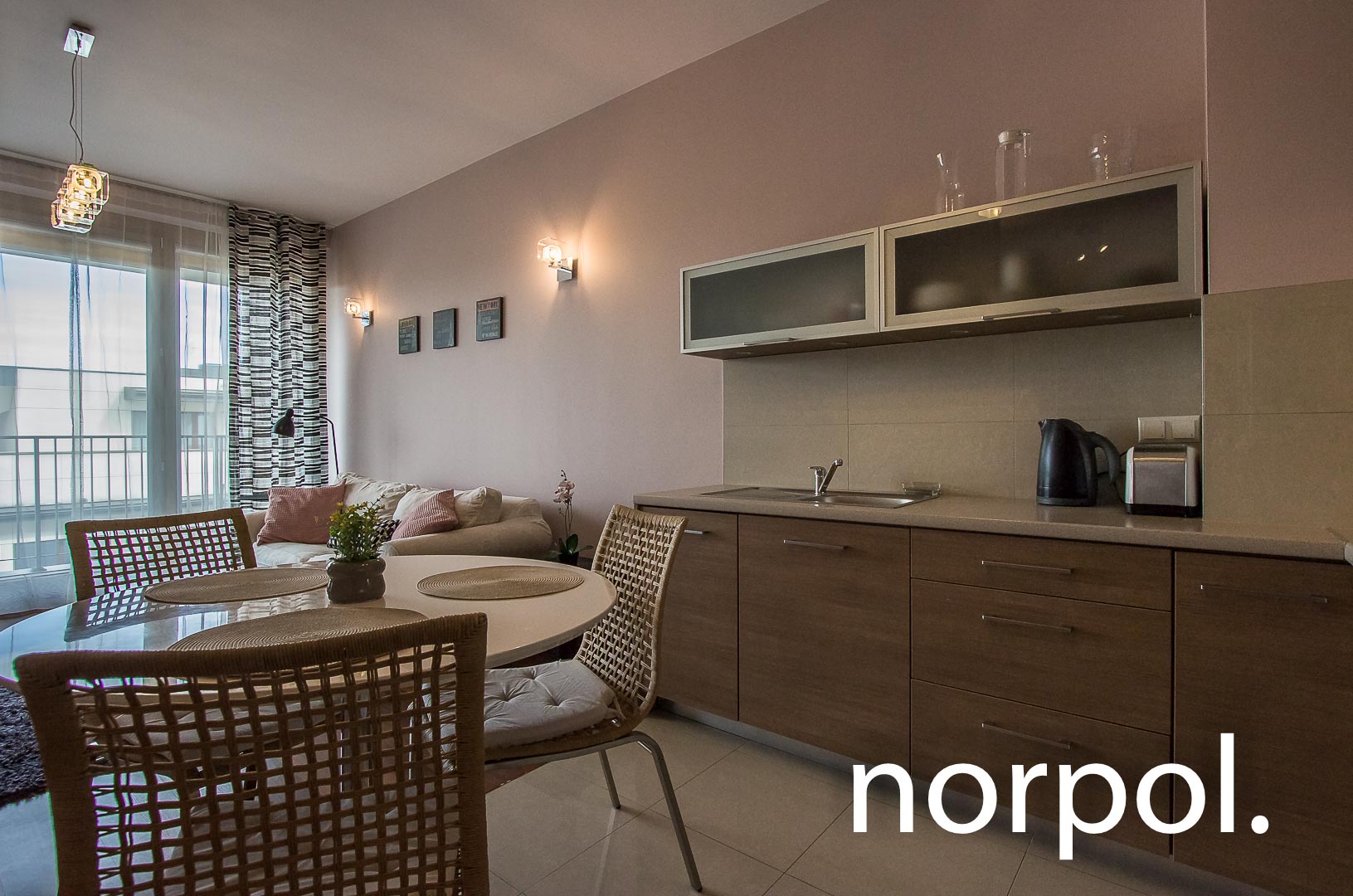 Zwierzyniecka, Angel Plaza, 50 m2, siłownia, balkon z widokiem na Kraków - zdjęcie 2