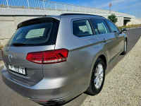 VW Passat B8 2.0TDI 150KM Kombi Sprowadzony Opłacony B.Ładny Wrocław - zdjęcie 3