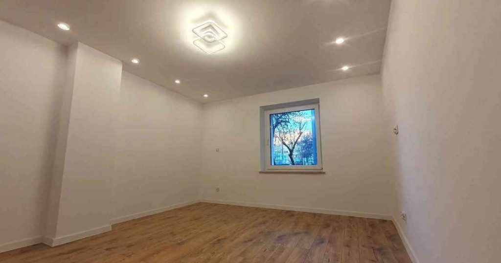 1pok, 32met, okolice Placu Św. Macieja PO REMONCIE/PIWNICA (Wrocław) Śródmieście - zdjęcie 3