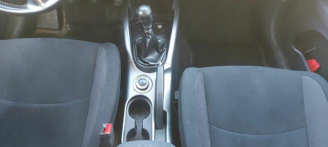 Mitsubishi Outlander 2,0 DID 140 KM 7 osób Intense Plus. Gdańsk - zdjęcie 7