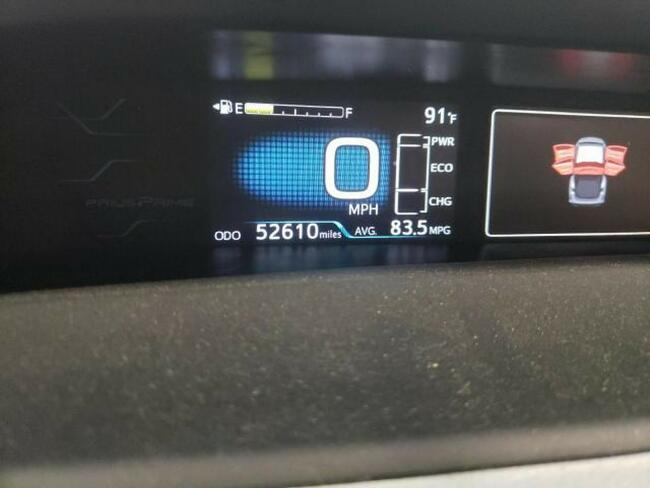 Toyota Prius 2018, 1.8L, od ubezpieczalni Sulejówek - zdjęcie 8