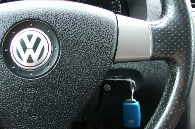 VW Touran Cross 2,0 TDi 140 KM Piła - zdjęcie 12