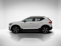 Volvo XC 40 B4 Plus Dark aut ! Z Polskiego Salonu ! Faktura VAT ! Warszawa - zdjęcie 2