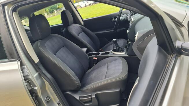 Nissan Qashqai 1.6 16v # Climatronic # Parktronic # Super Stan ! Chmielnik - zdjęcie 7