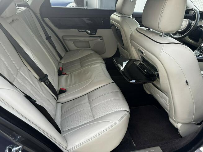 Jaguar XJ Raty/Zamaiana Gwarancja salon PL serwisowany doinwestowany Gdów - zdjęcie 9
