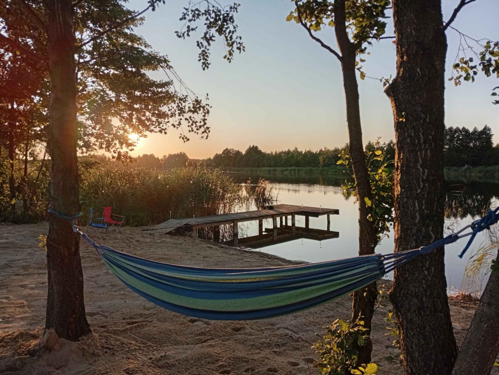 Dom nad jeziorem z linią brzegową prywatny pomost plaża duża działka Lubówiec - zdjęcie 2
