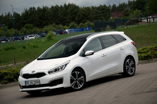 Kia Cee'd 1,6CRDI*136KM*Led*Xenon*Navi*Kamera*Panorama*Parkasist Ostrów Mazowiecka - zdjęcie 6