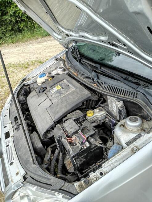 Volkswagen Polo 2006r 1.2 64 km Starogard Gdański - zdjęcie 11