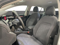 Volkswagen Golf VIII 2.0 TDI Life Hatchback Warszawa - zdjęcie 9