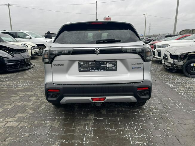 Suzuki SX4 S-Cross 4x4 Kamery360 SHVS Klimatronik Podgrzewanie Gliwice - zdjęcie 8