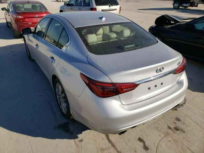 Infiniti Q50 2020, 3.0L, Pure, porysowany lakier Warszawa - zdjęcie 3