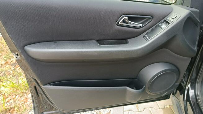 Mercedes A 180 Automat. Ekonomiczny. Bez rdzy ! Ekonomiczny Stare Budy - zdjęcie 12