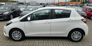 Toyota Yaris Ostrzeganie przed kolizji, kontrola pasa ruchu,nowe opony Olsztyn - zdjęcie 7