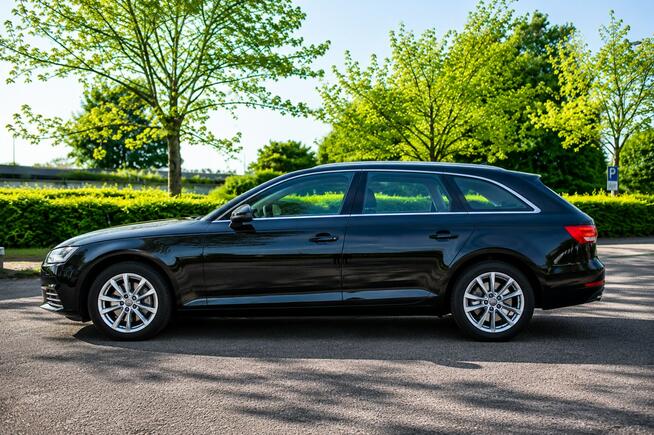 Audi A4 Sadlno - zdjęcie 5