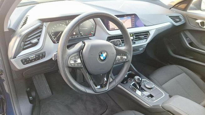 BMW 118i Advantage aut Swarzędz - zdjęcie 10
