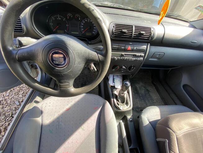 Sprzedam auto Seat Toledo II Szerzyny - zdjęcie 5