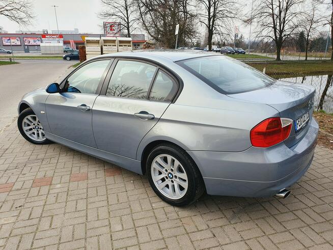 BMW 320 2.0i Bezwypadkowy Oryginał Lakier Wyposażony Zielona Łąka - zdjęcie 4