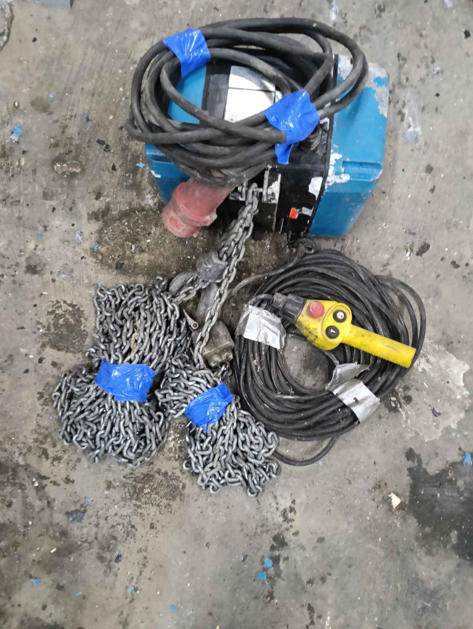 Wciągarka łańcuchowa elektryczna Jerka - zdjęcie 1