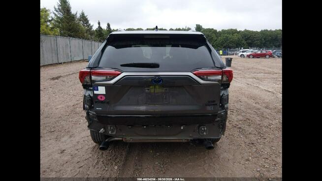 Toyota RAV-4 Bogata wersja wyposażenia / AWD / Hybryda Białystok - zdjęcie 8