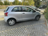 Toyota Yaris 1.0 2007 r. od Syndyka Warszawa - zdjęcie 3