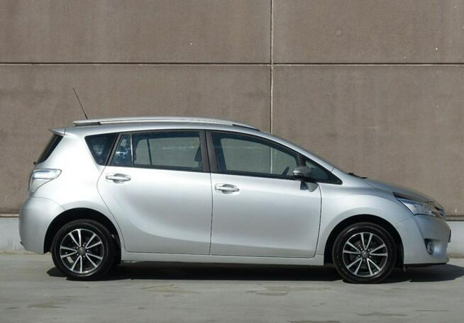 Toyota Verso 1.8 Ben.147KM/Automat/ Kamera cofania/Wersja 7-Os. Lublin - zdjęcie 3