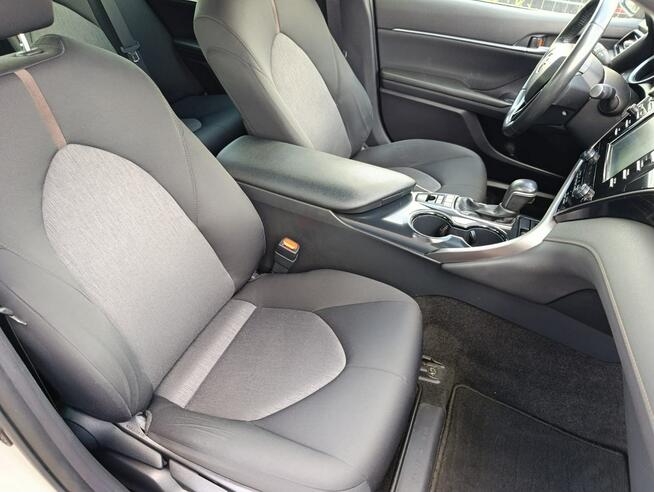 Toyota Camry Salon Polska  fv23% Karczew - zdjęcie 10