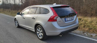 Volvo V60 1,6D Kinetic 115KM 2011r 193 500km NAVI zarej. Skarżysko-Kamienna - zdjęcie 4