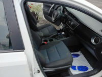Toyota Auris Janów Lubelski - zdjęcie 10