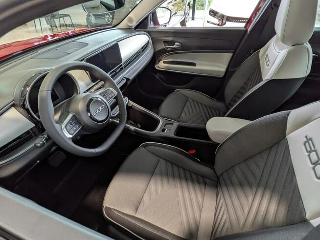 Fiat 600 e-DCT 110KM La Prima RED Piła - zdjęcie 7