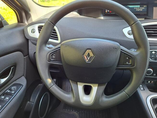 Renault Megane Słupsk - zdjęcie 8