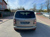Volkswagen Touran 2008 rok 2.0 Diesel 140KM  Ładny Zadbany Samochód Białogard - zdjęcie 9