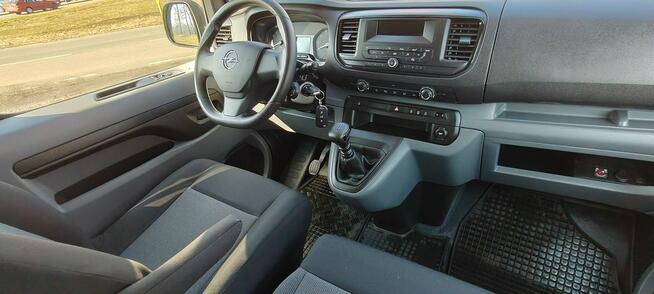 Opel Vivaro 9-osobowy,long. Goczałkowice-Zdrój - zdjęcie 9