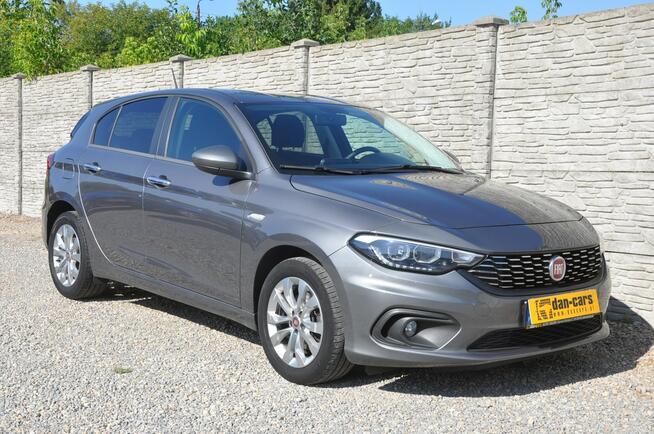 Fiat Tipo 1.4 95KM hatchback LED Navi Czujniki Dąbrowa Górnicza - zdjęcie 7